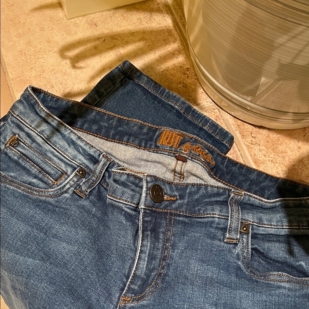 KUT from the Kloth denim crops